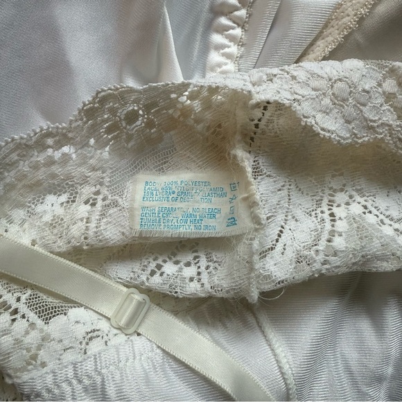 Vintage Vassarette White Lace Underneath Bodysuit Sz 34 / Medium USA Made - Picture 7 of 7